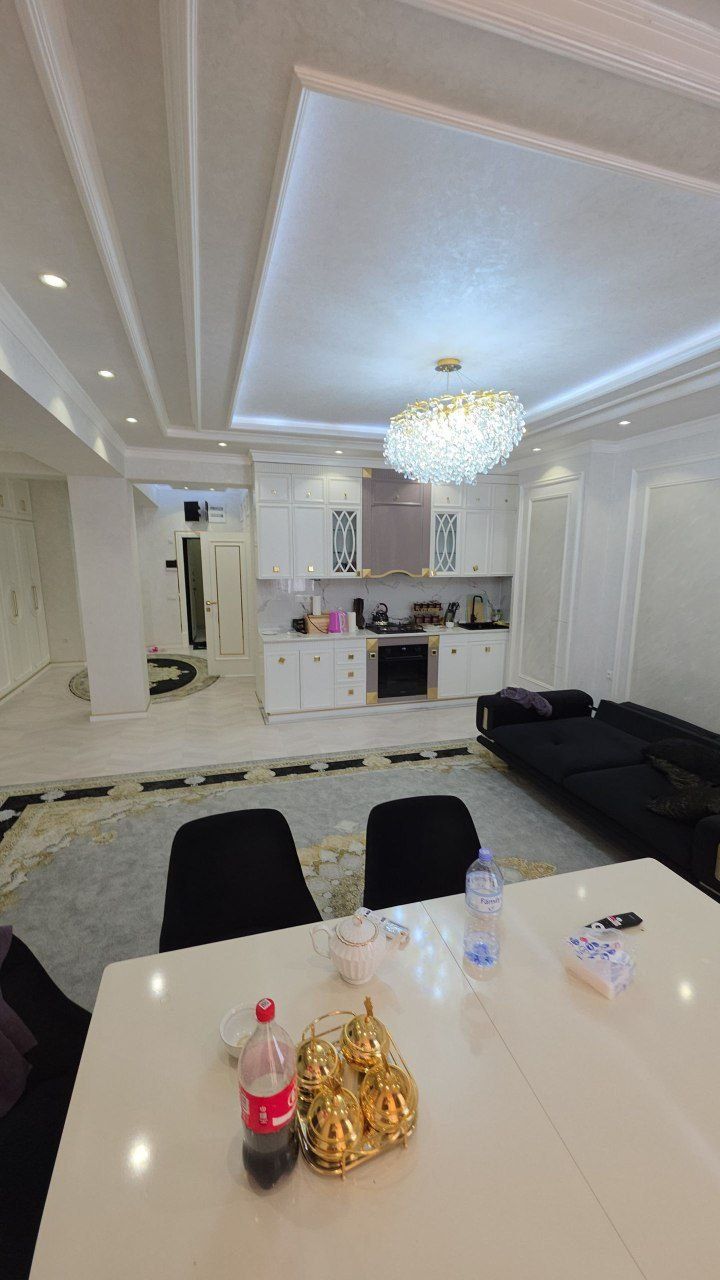 Срочно продаётся 2 ком Новостройка Yakkasaroy