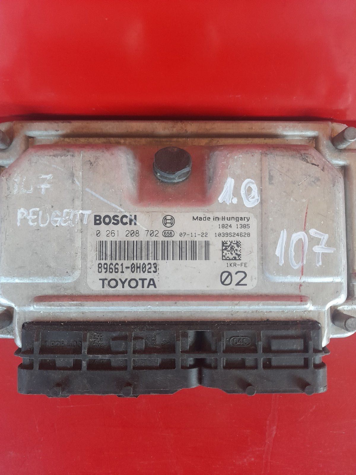 Компютър Peugeot 107 1.0 benzin