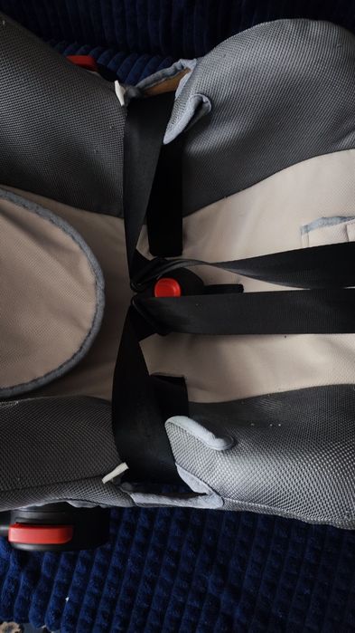 Детское кресло в хорошем состоянии