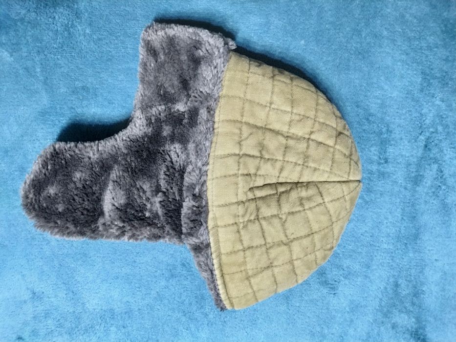 Caciula militara iarna din postav cu blana, surplus Armata Română