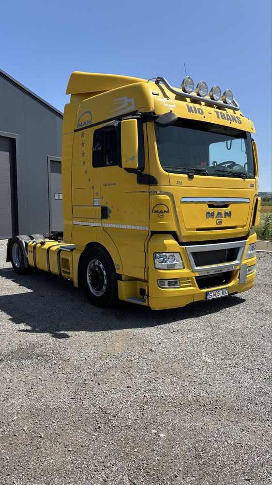 De vanzare ansamblu Man Tgx si semiremorca kogel mega