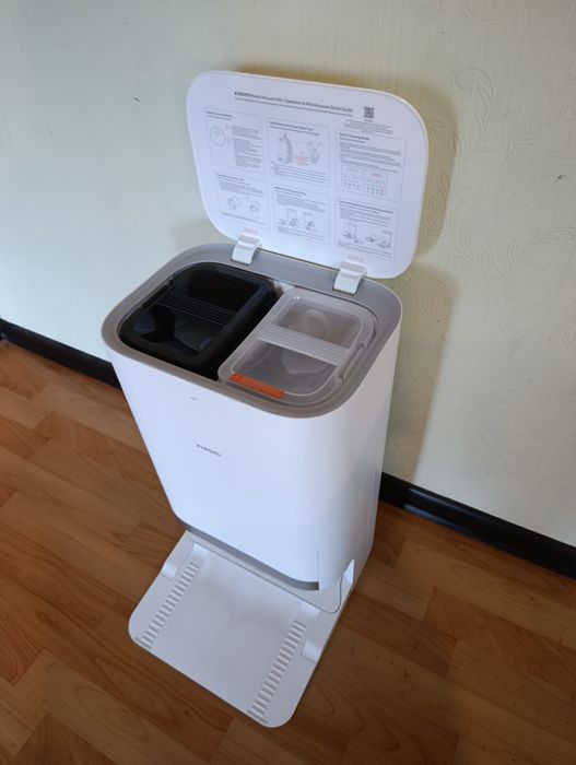 Робот моющий пылесос