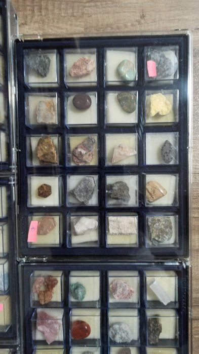 Colectia completa Comorile Pamantului  FARA REVISTE