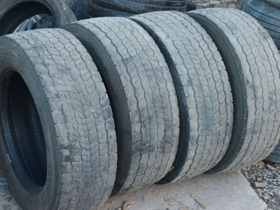 Шины безкамерки комплект 4 шт размер 295/60 R22.5