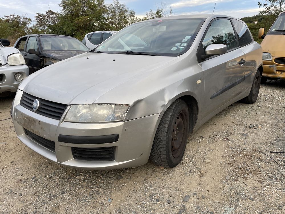 Fiat Stilo 1.6 16v 103hp 2002 На Части