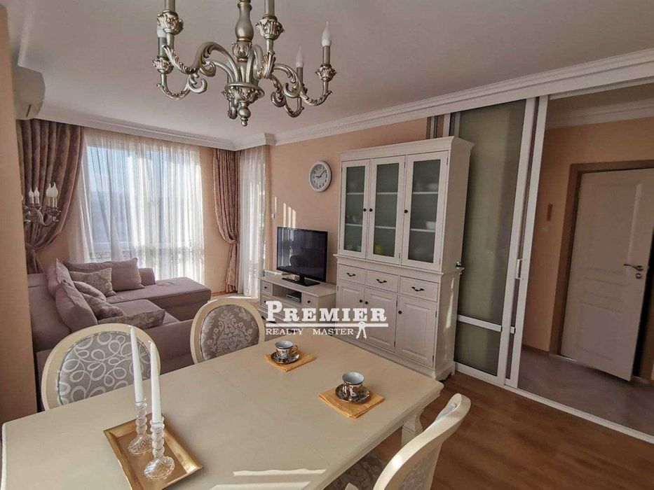 Продава се Тристаен апартамент в Бургас, Акациите - 75 кв.м за 1427 €/кв.м - Снимка #2