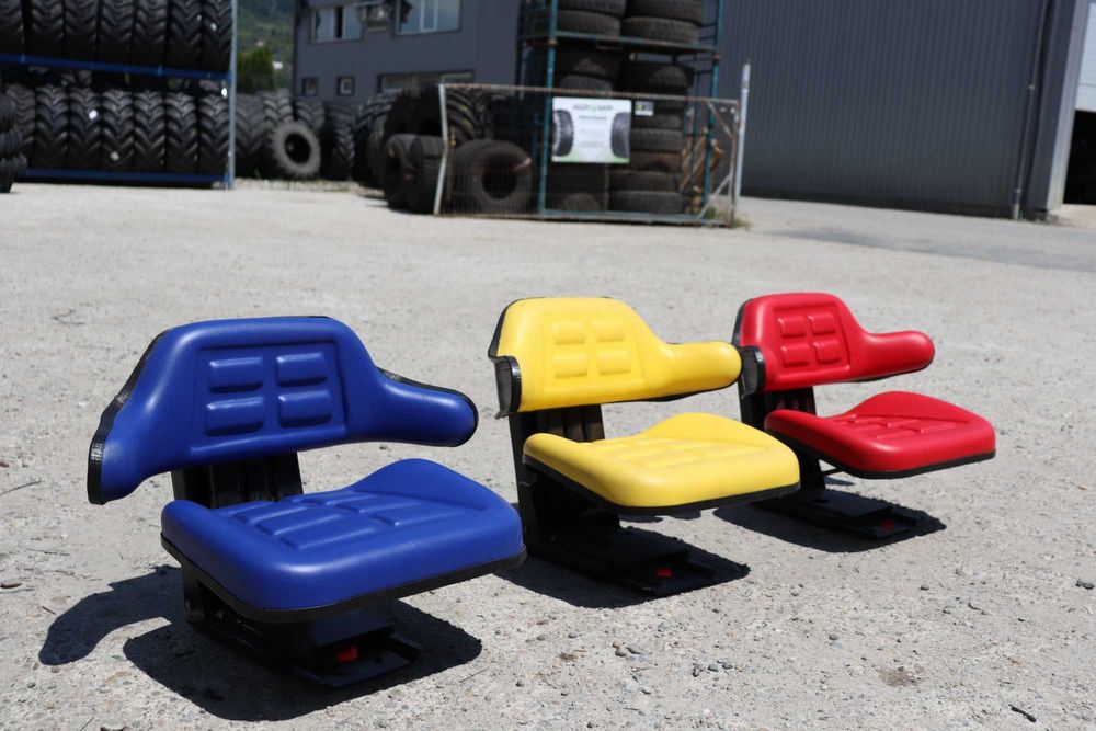 Scaune Noi cu garantie si Livrare pentru Tractor Universal
