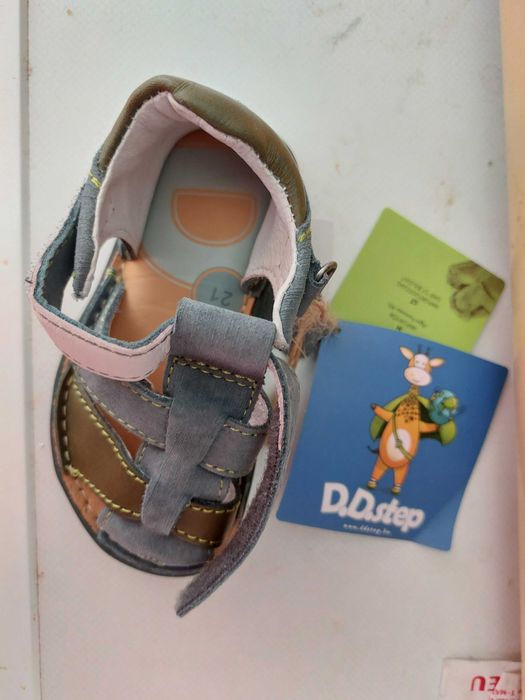 D.D.step боси сандали номер 21