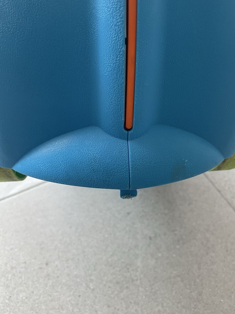 Troler Trunki albastru