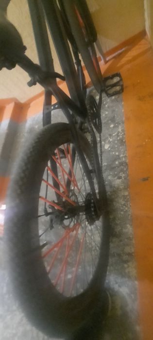 Велосипед продается едет все нормально но есть минусы