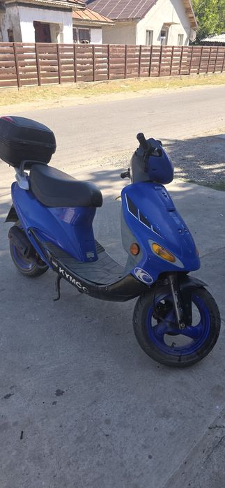Vând scuter kymco 49cm