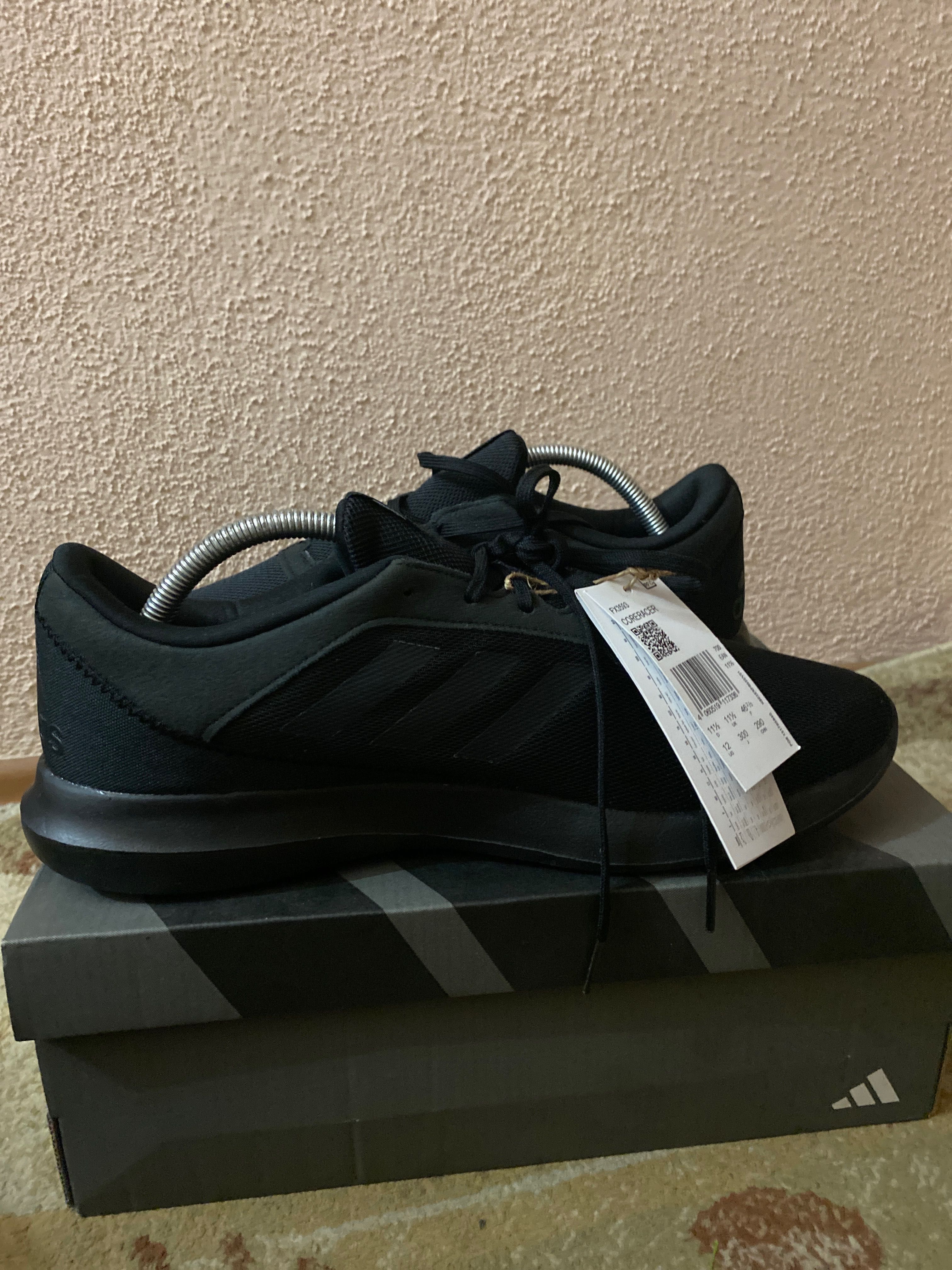Маратонки adidas / нови