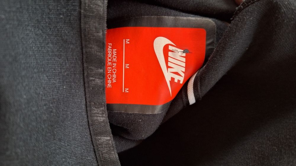 Hanorac cu gluga Nike