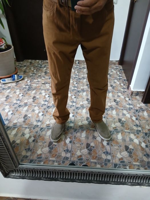 Pantaloni barbati din denim catifelat marca C&A masura 34/34 noi