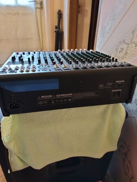 Vând mixer pasiv imprcabil