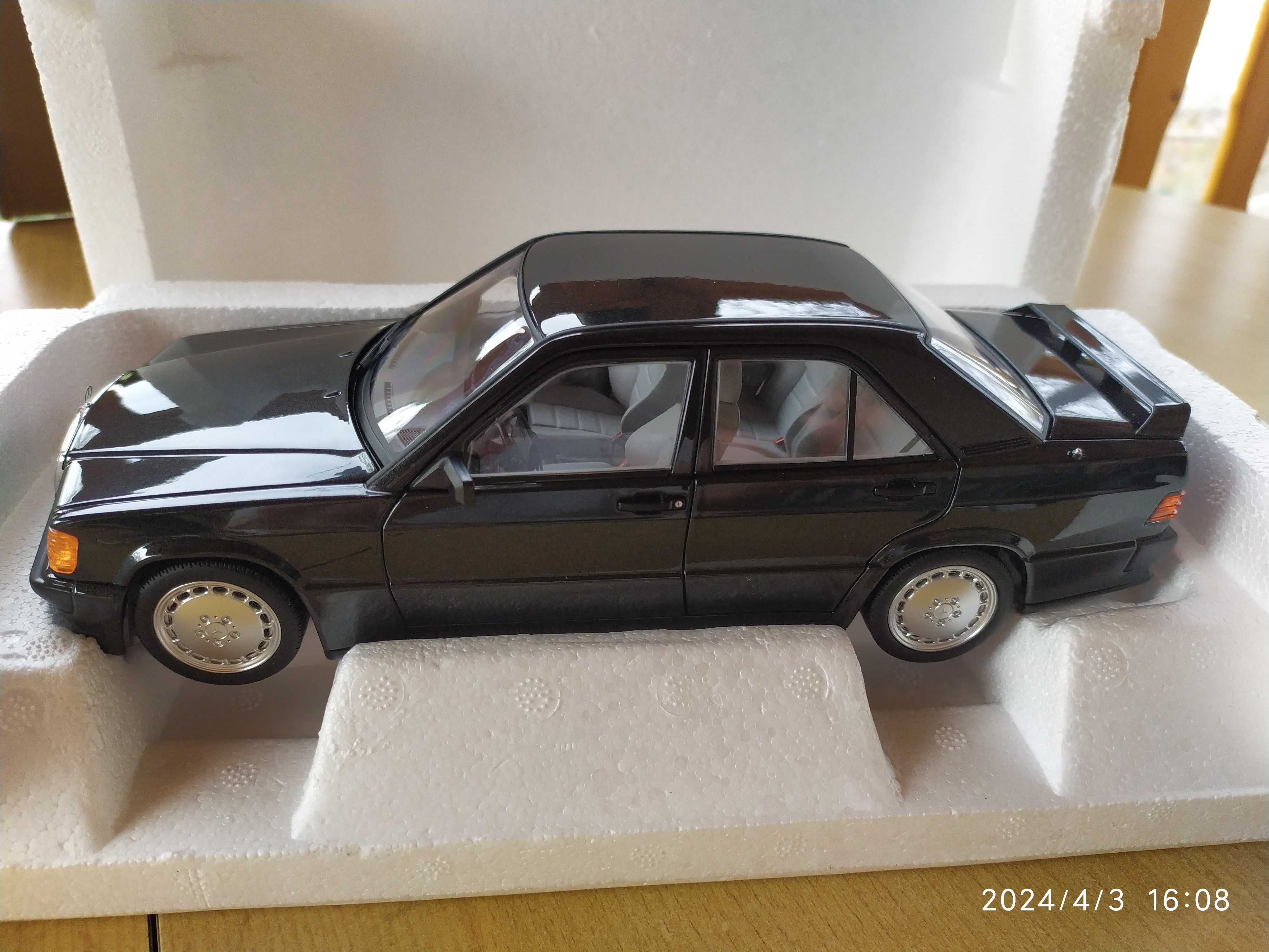 Метален модел на Mercedes-Benz 190 E 2.3-16 1984 - NOREV