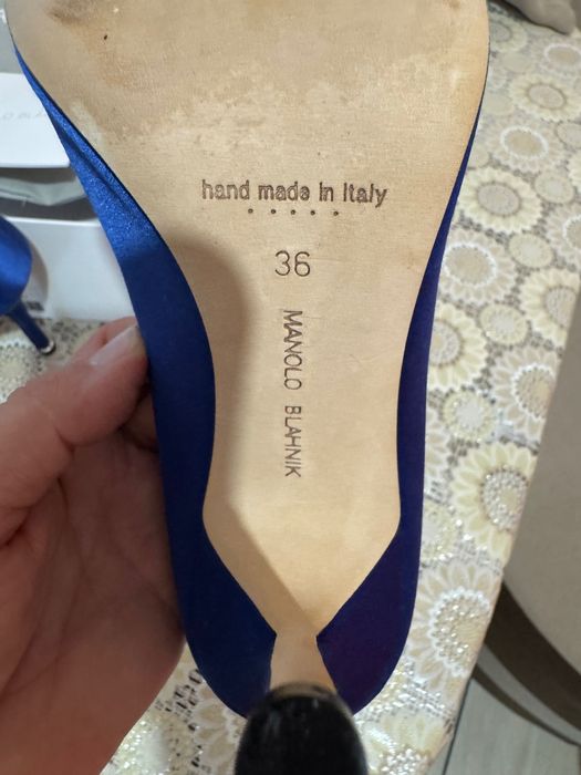 Оригинални обувки Маноло Бланик