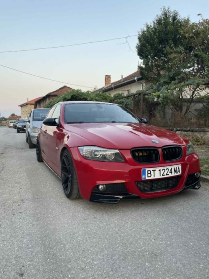 Продавам бмв е90 330д
