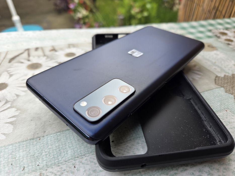 Samsung Galaxy S20 FE 5G blue navy