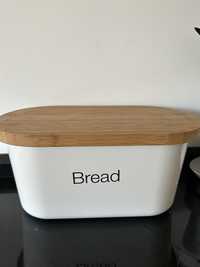 Кутия за хляб Duka + дъска за рязане