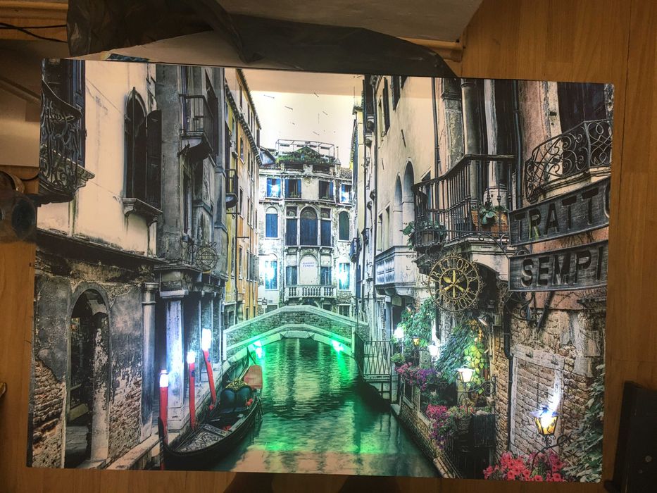 Tablou cu venetia italia care lumineaza, panza si cadru de lemn