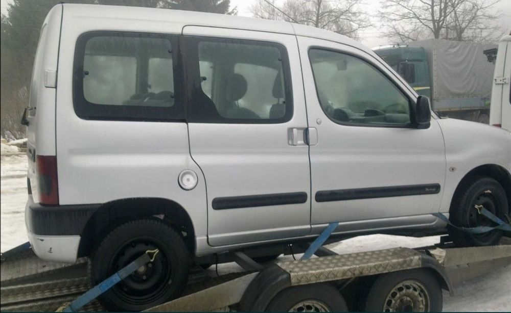 Ușa portiera portbagaj stânga citroen berlingo 2.0 hdi 90 cp rhy