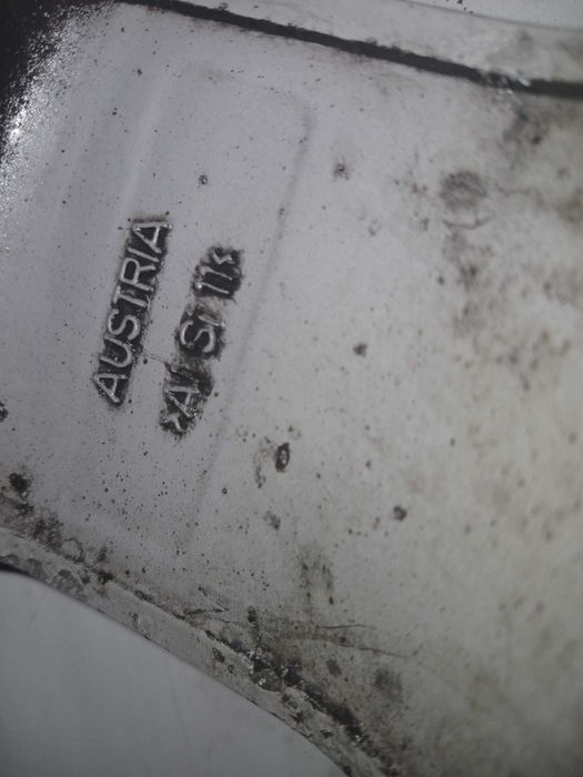 Vand jante originale BMW R16 cu anvelope Michelin profil 6 mm