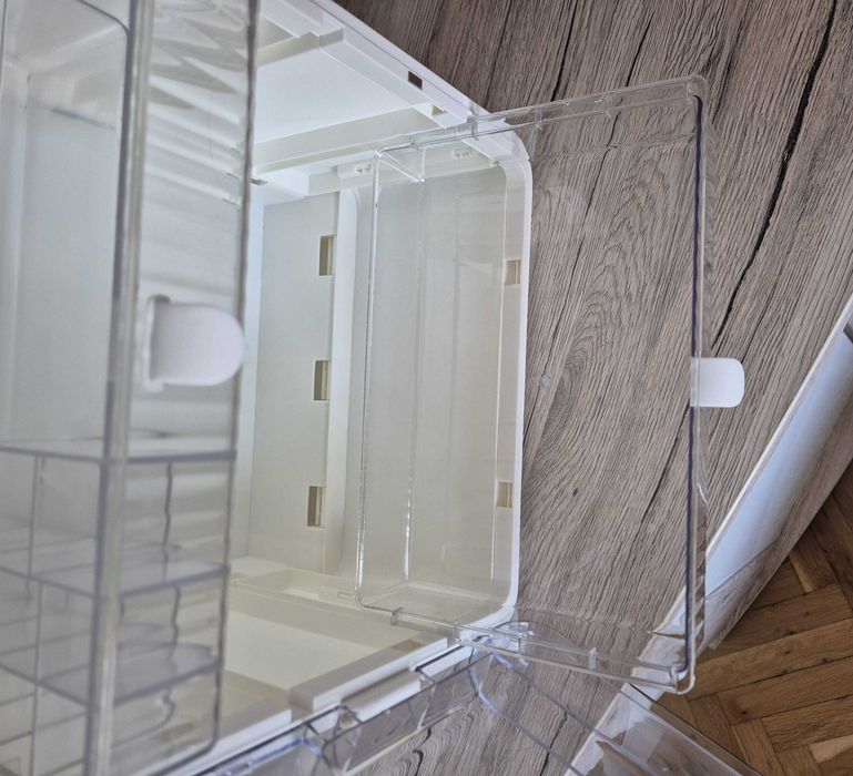 Нов органайзер за козметика