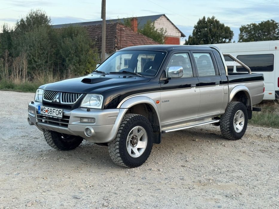 Mitsubishi L 200 4x4 climatronic Diferitial blocabil nic
