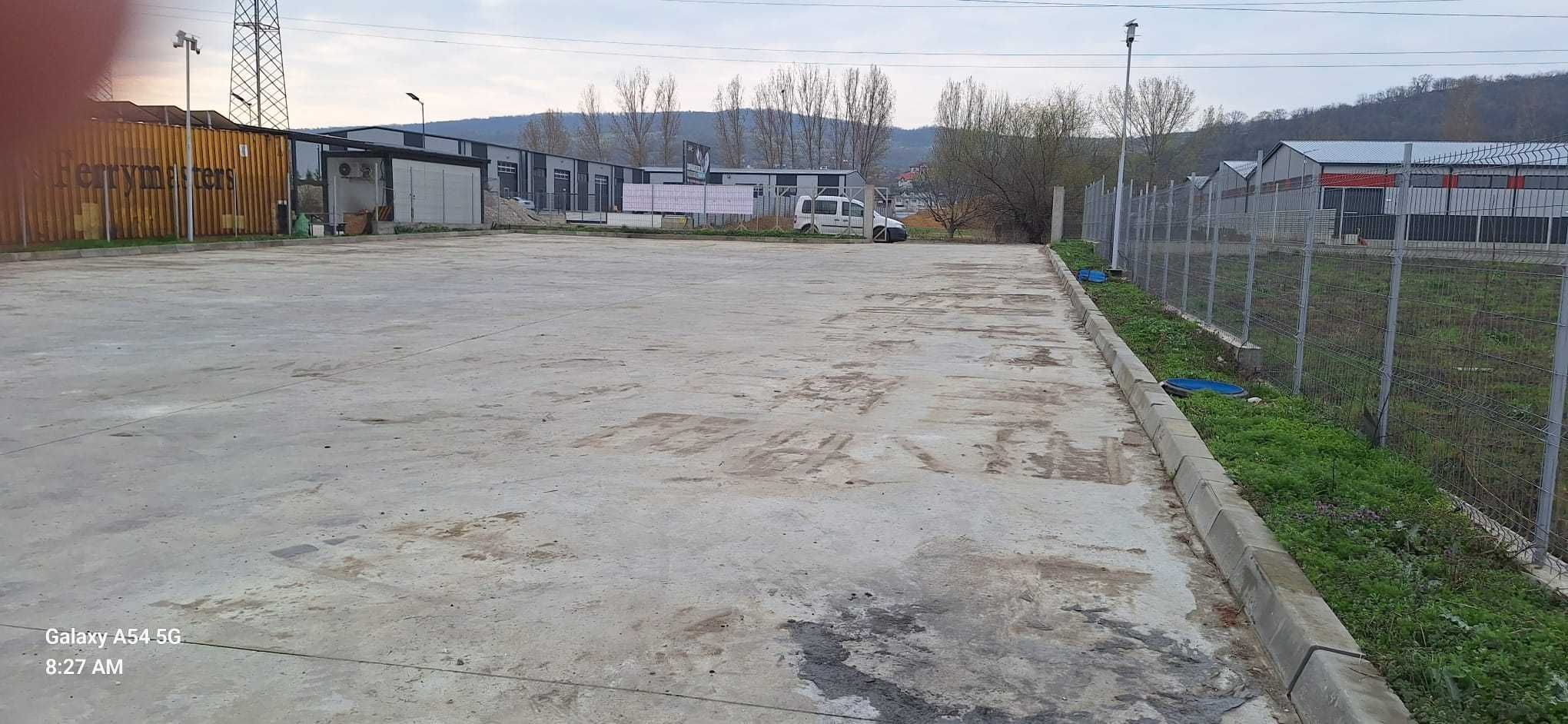 inchiriez teren, tip parcare, curte betonta, 1000 mp, Iasi