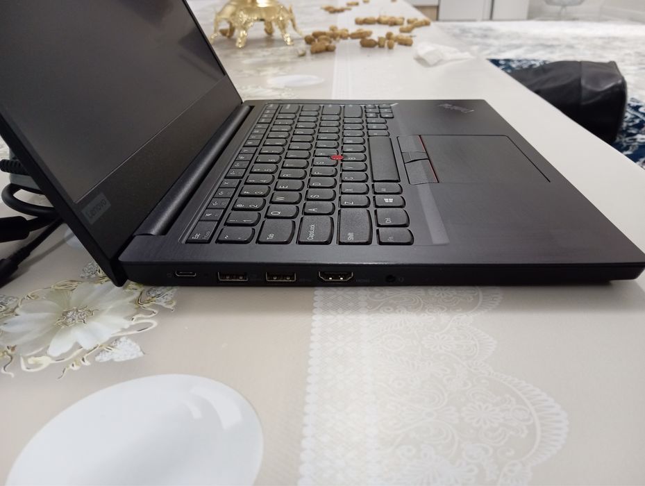 Ноутбук Lenovo ThinkPad E14 (20RA0034RT) - Мощный и надежный!