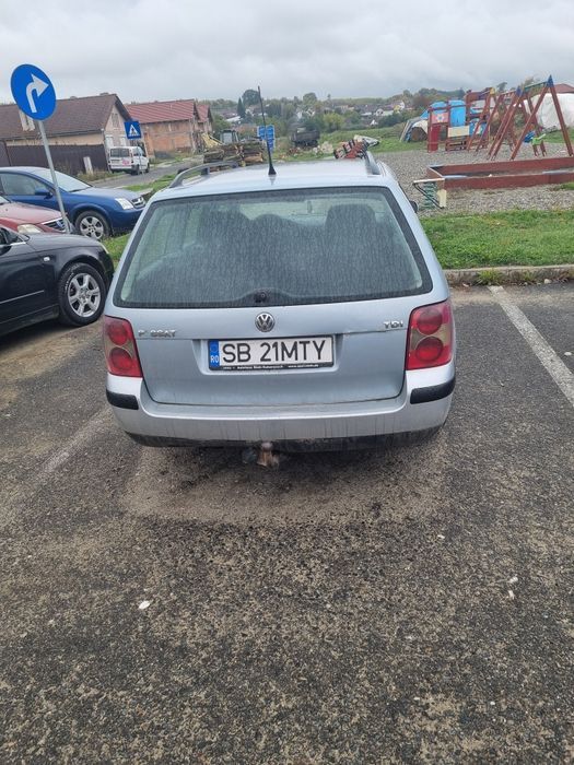 Vând Passat B 5,5