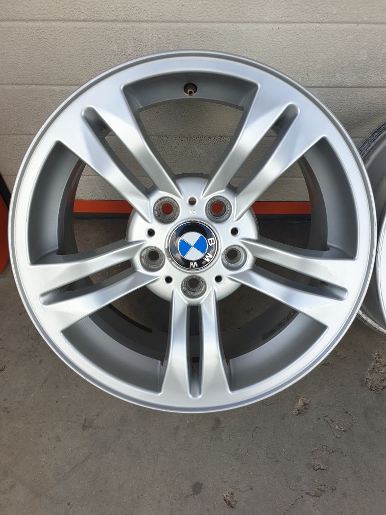 Оригинални джанти за BMW R17 5x120 ET46 8J