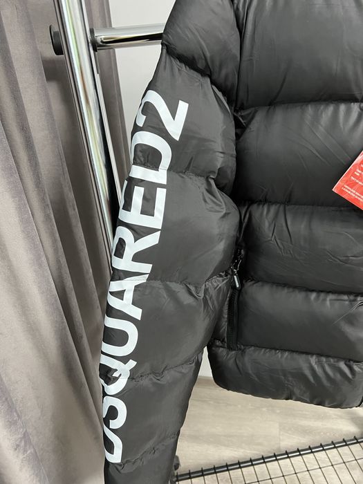 Geaca DSQUARED2 super calitate