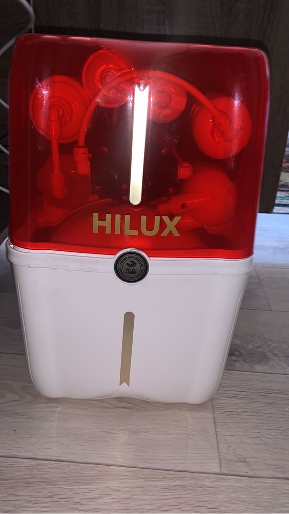 Hilux под мойкой Ultra VIP RO710 H147963L для холодной воды