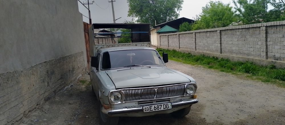 Gaz 2410 sotiladi