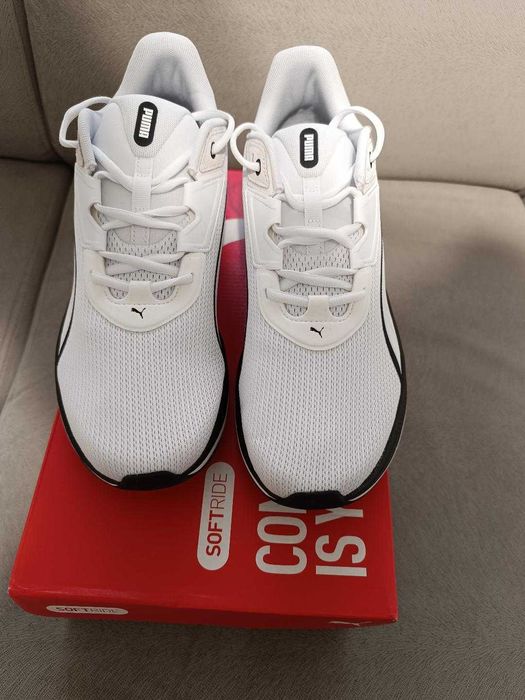 Vand pantofi sport originali PUMA noi