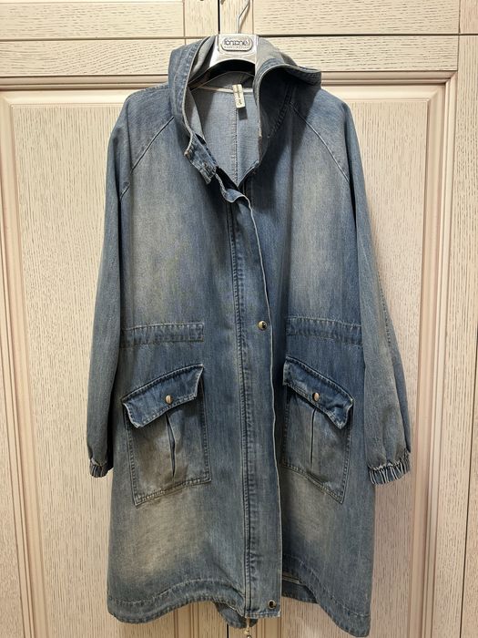 Парка из джинсы.