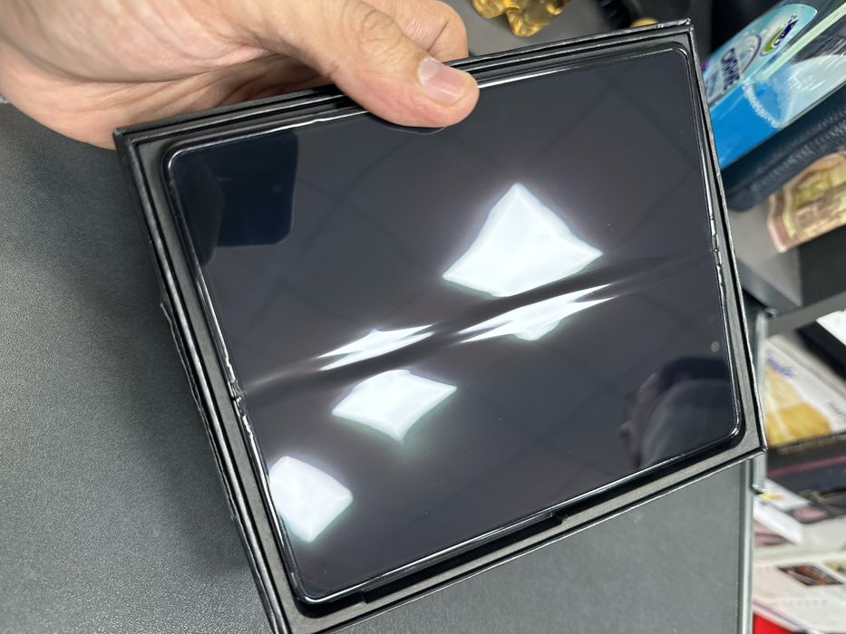 Samsung galaxy Z Fold 5 512gb