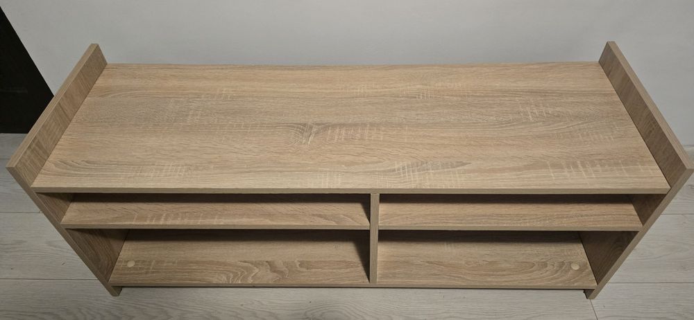 Vand comoda tv, dimensiuni 1100 x 350 x 400, culoare stejar sonoma