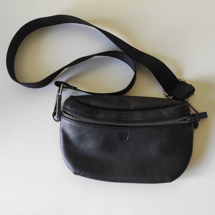 Кожена чанта за през гърди Timberland