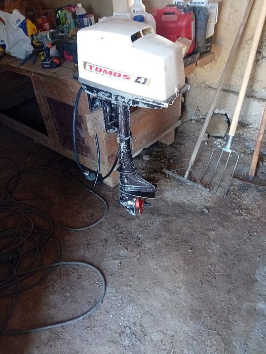 Motor barca tomos 4  4cp