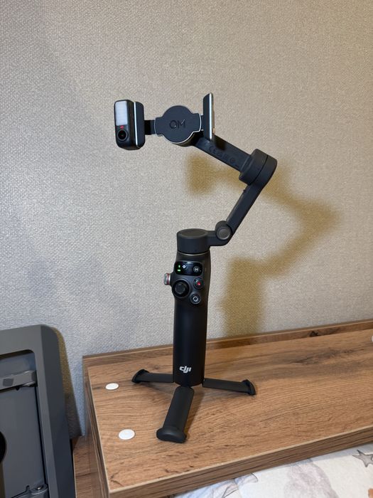 DJI osmo mobile 7p стабилизатор для телефона