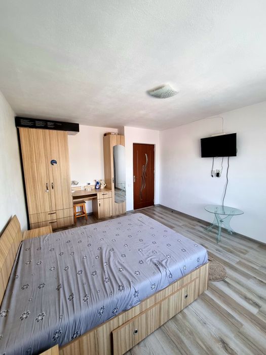 Garsonieră decomandată de închiriat – Zona Nord, Râmnicu Vâlcea
