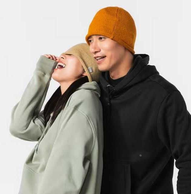 Шапка бини beanie бежевая унисекс Decathlon