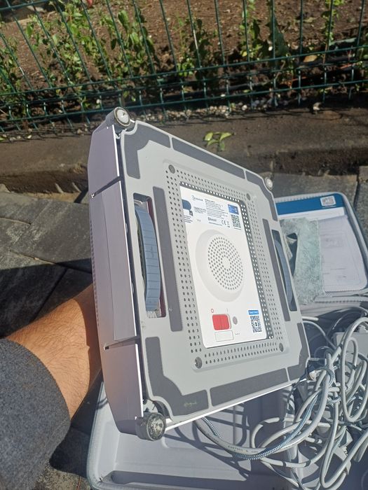 Aspirator de curatat geamuri Ecovac WINBOT W1 PRO