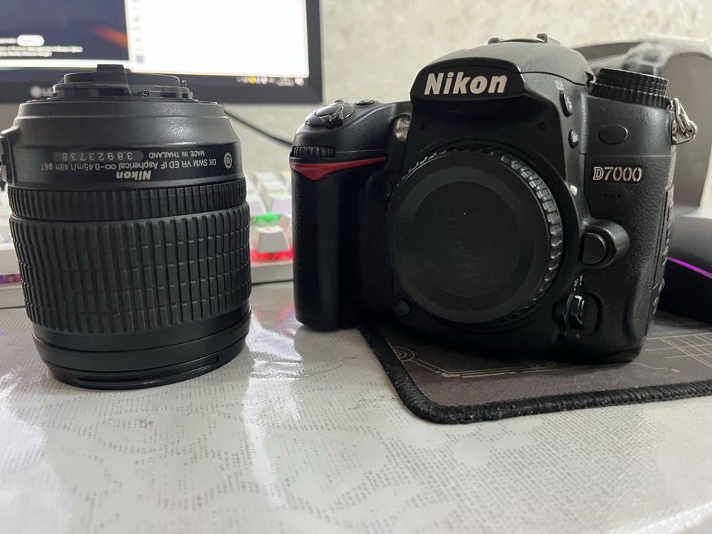 Nikon d7000 с коробкой