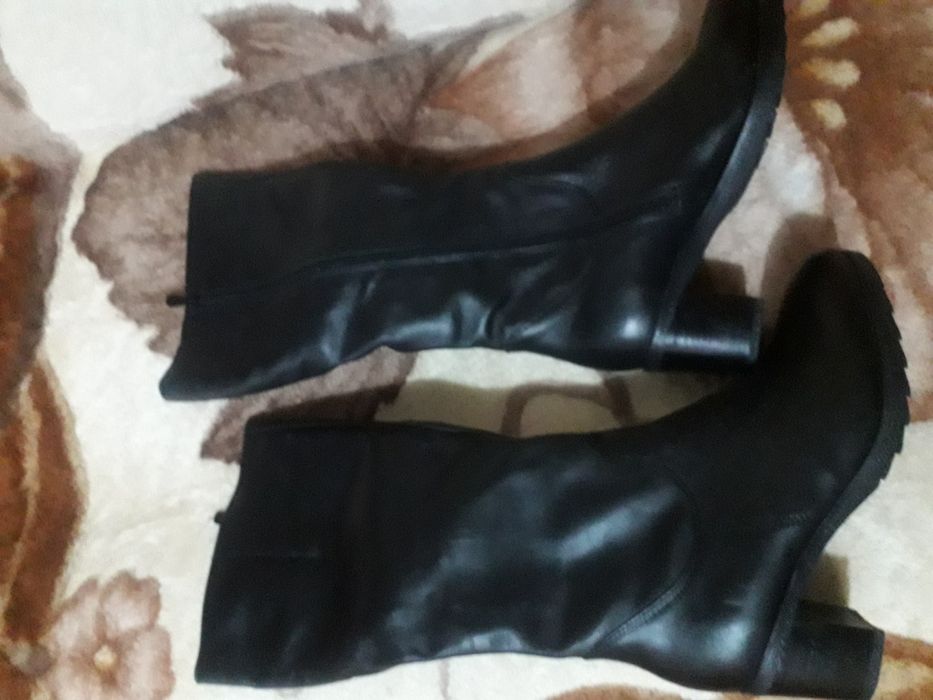Продам САПОГИ кожа