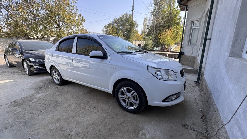 Nexia 3  metan 4 avtomat