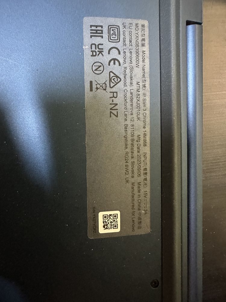 Lenovo chromebook ip slim 3 4gb rami 128 gb